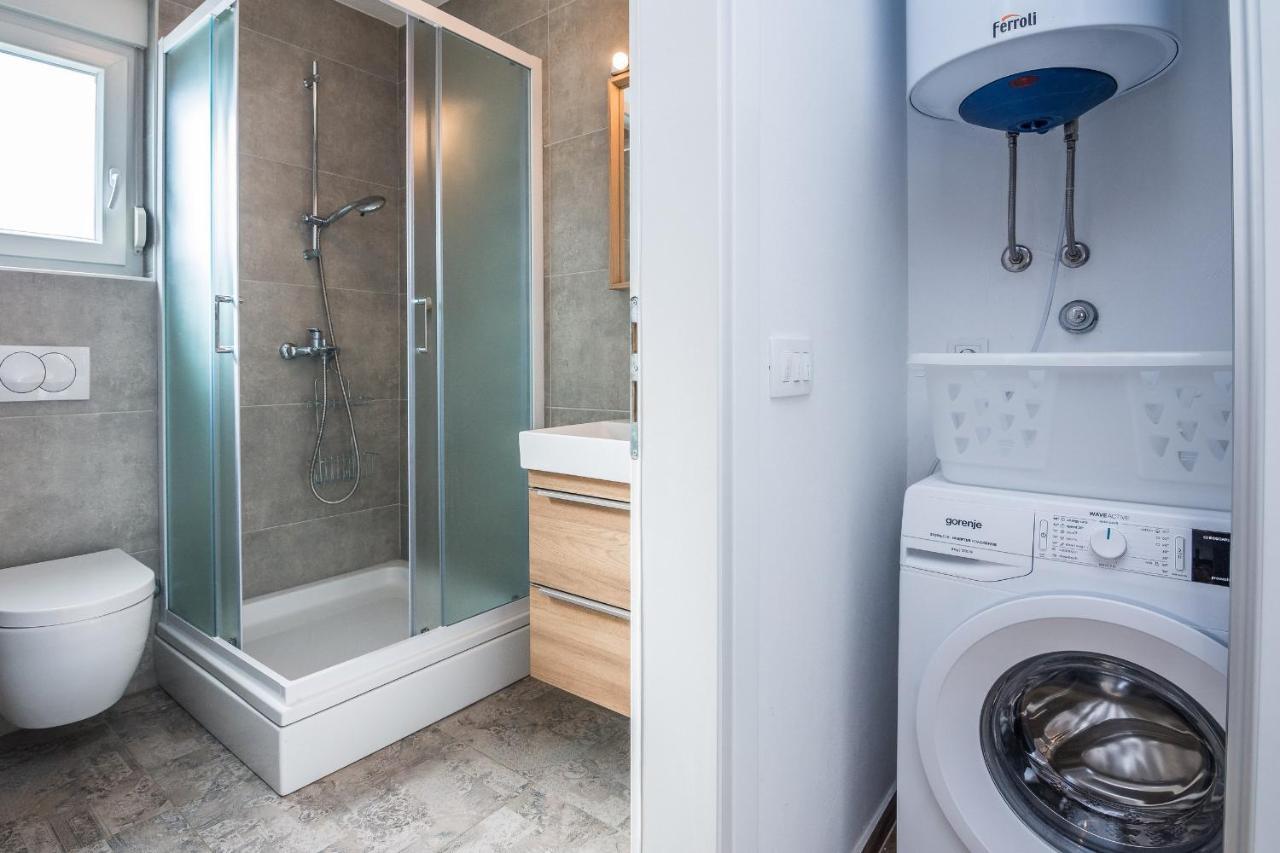 ויר Apartments Pejakovic מראה חיצוני תמונה